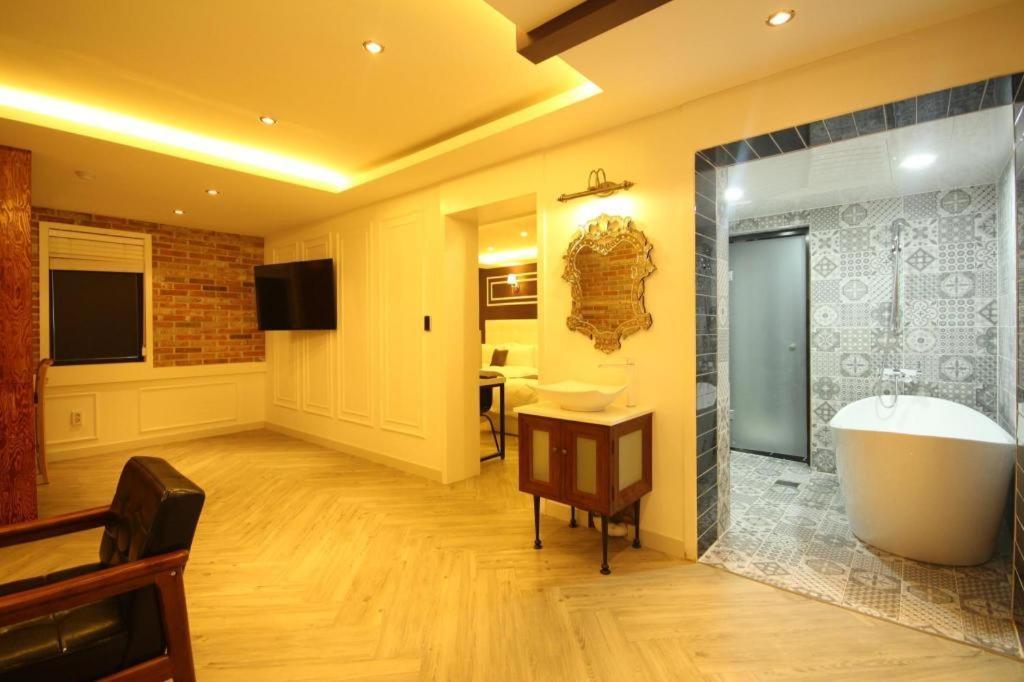 Gray Hotel Busan Extérieur photo
